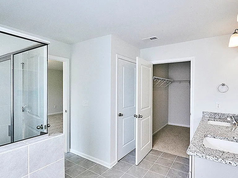 729 Andrade Dr — Photo 12