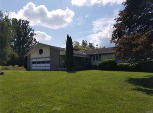 629 S Hill Rd, De Ruyter, NY 13052