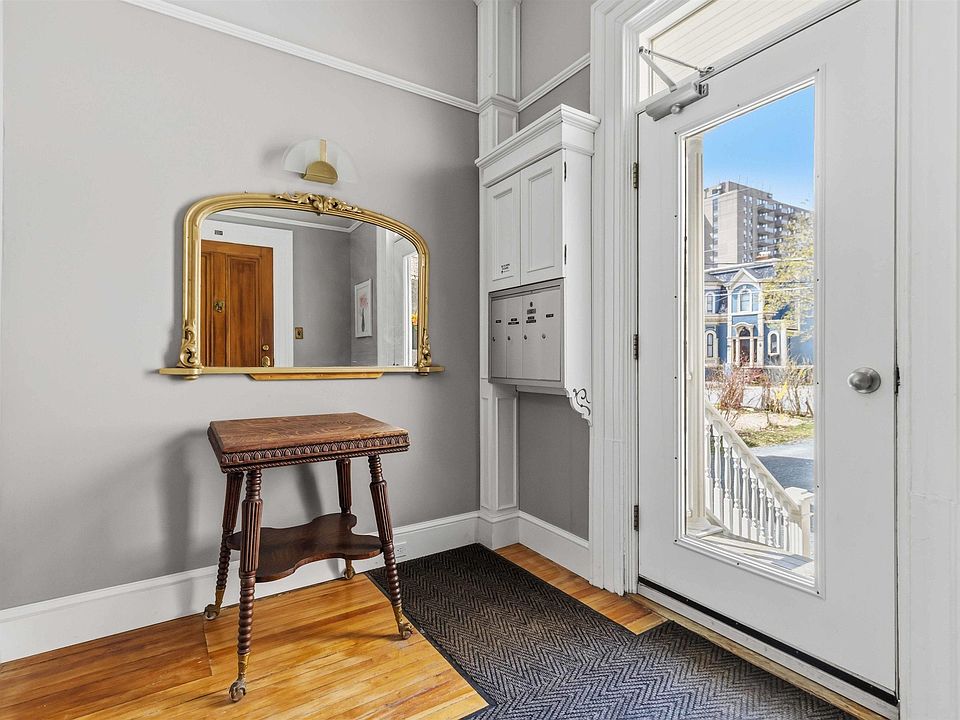 5682 Inglis St, Halifax, NS B3H 1K3 | MLS #202610151 | Zillow