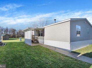 126 Mimosa Dr, York, PA 17402