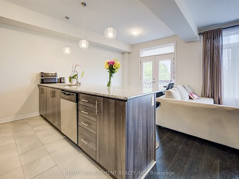 3352 Stalybridge Dr — Photo 16