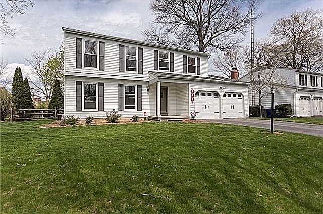 1st image of 332 Southwood Dr