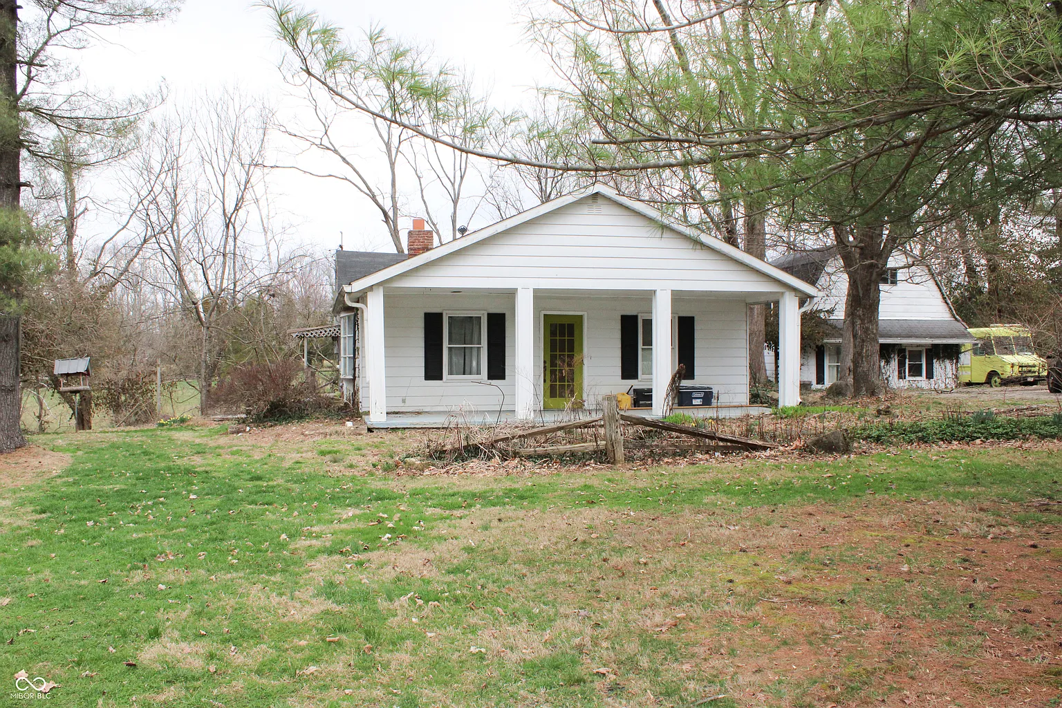 3320 E Private Road 140 N photo 1
