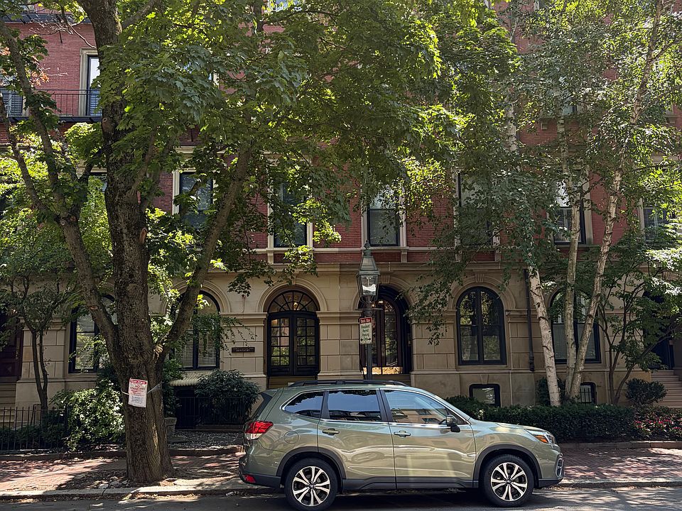 1st image of 26 Marlborough St APT 1