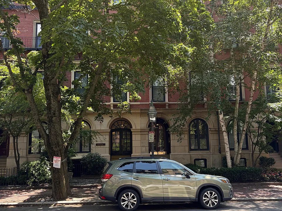 26 Marlborough St #1