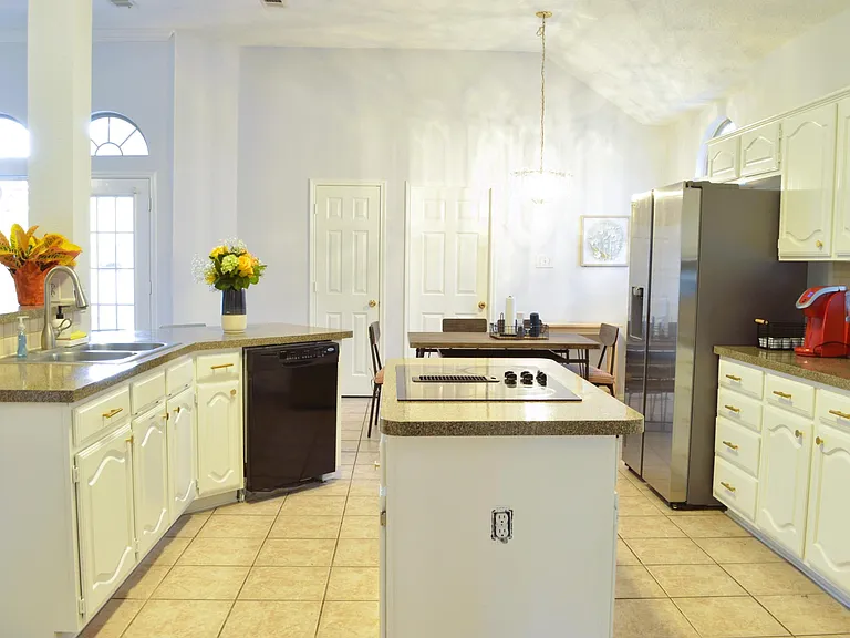 1029 E Grubb Dr — Photo 10