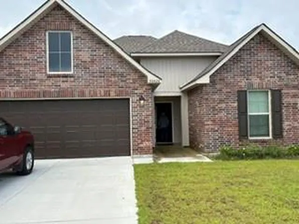 30828 Rowley Dr, Lacombe, LA 70445