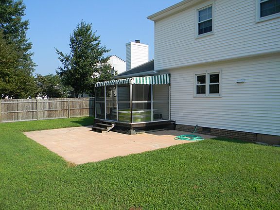 2nd image of 92 Deer Run Trl