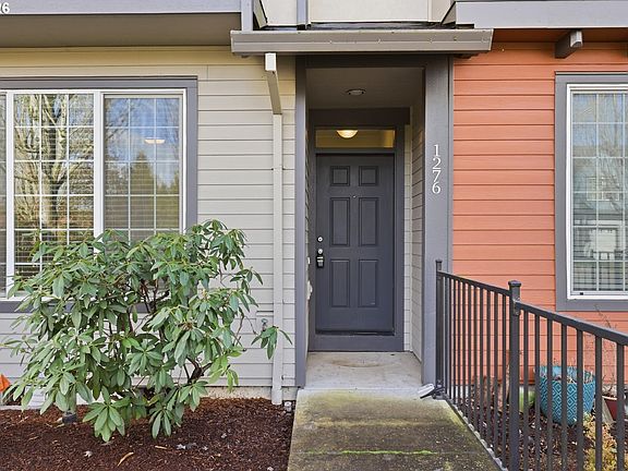 4th image of 1276 SE Bacarra St