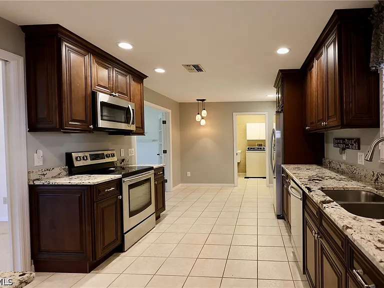12840 Dornoch Ct — Photo 6