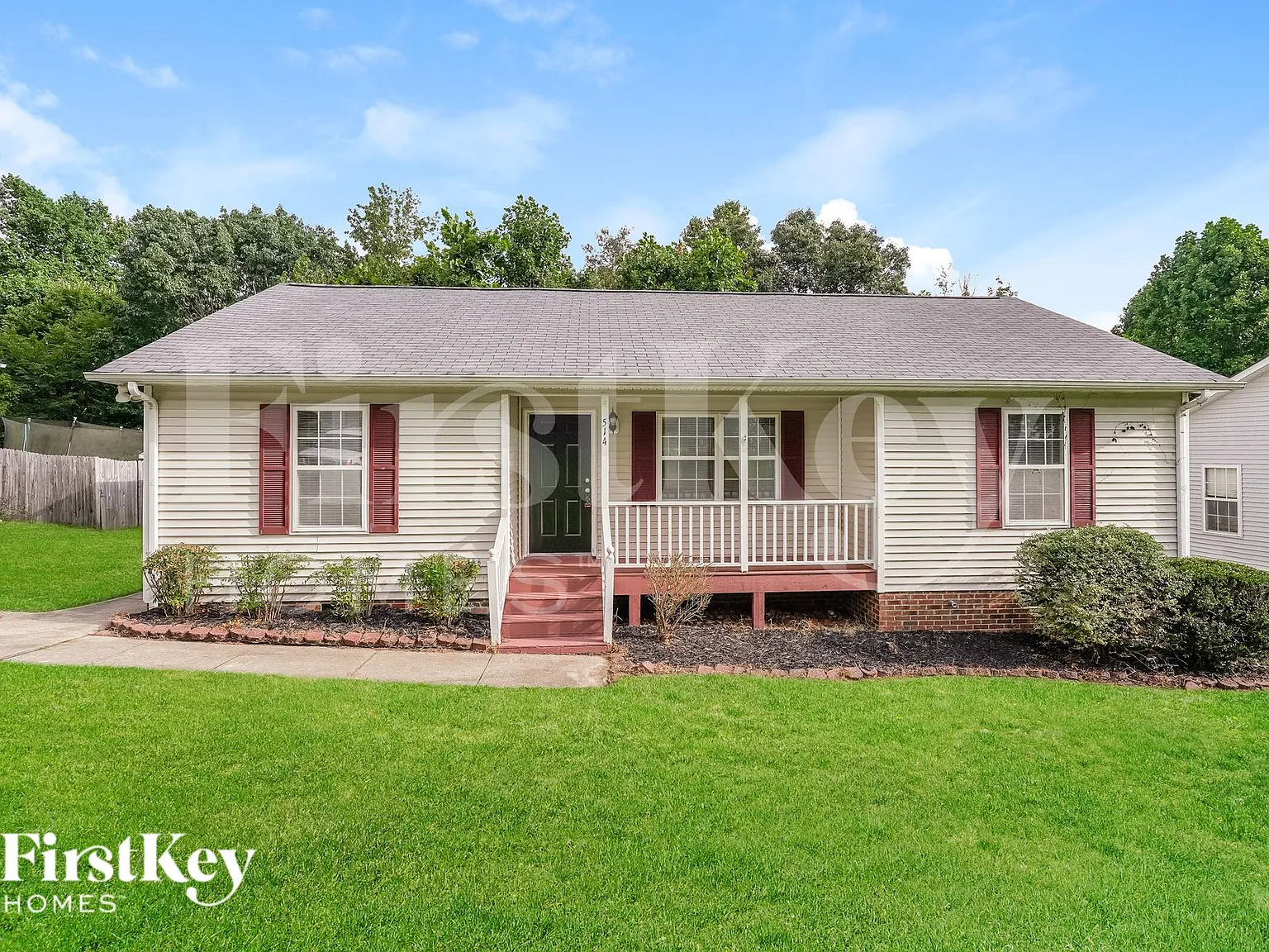 3 bed, 2.0 bath, 1160 sqft, $1,950 — Photo 1
