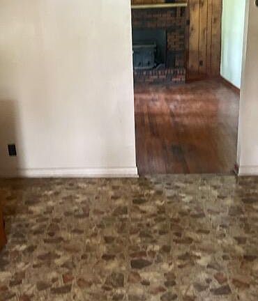4th image of 60 8th Ave