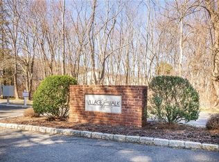 31 Village Walk UNIT 31, Wilton, CT 06897