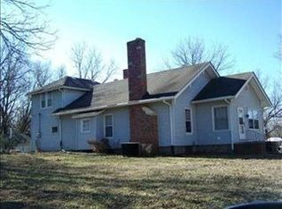 925 NW Menninger Rd, Topeka, KS 66618