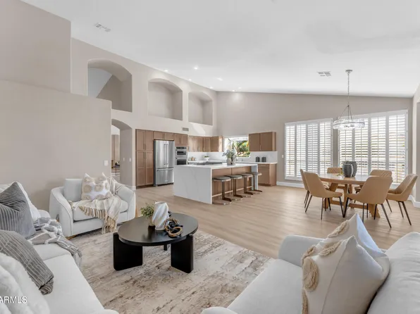 9009 E CEDAR WAXWING Drive, Sun Lakes, AZ 85248