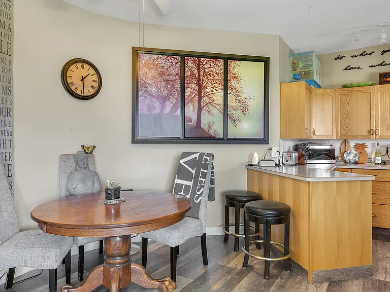 3533 Empire Pl #1 — Photo 9