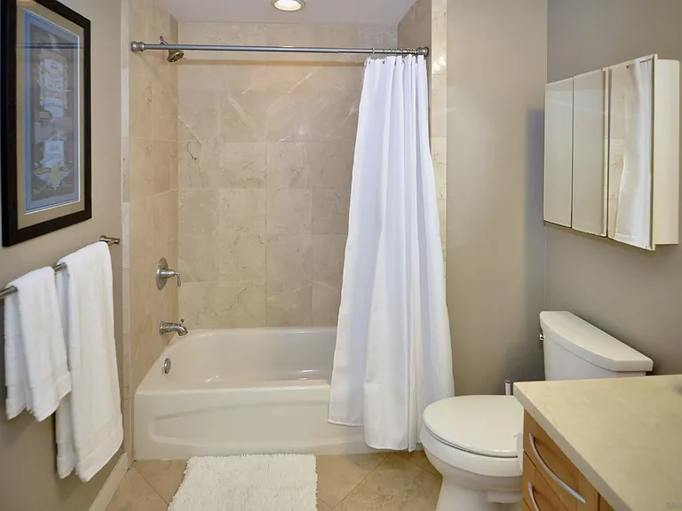 5490 La Jolla Blvd #K207 — Photo 24