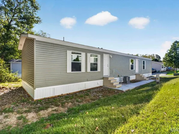 181 Woodland Trails Dr, Collinsville, IL 62234