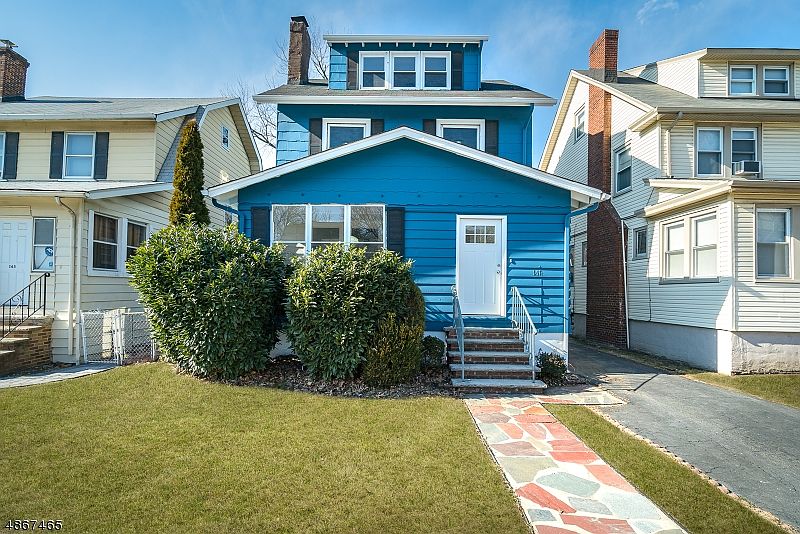 1st image of 141 Freeman Ave