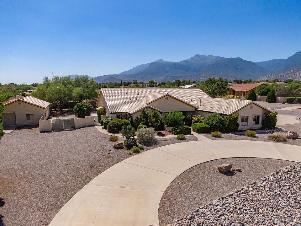 1st image of 2818 E Eagle Rock Dr