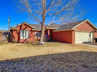 609 15th St, Shallowater, TX 79363