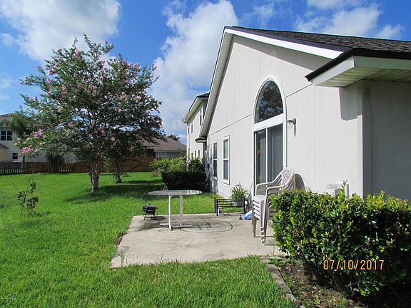 5th image of 2132 S Cranbrook Ave
