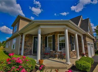 2620 Pioneer Rd, Bethlehem, PA 18017