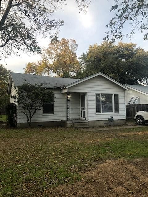 2nd image of 3605 Pine Ave