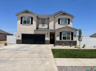 2416 Ray Ave W, Artesia, NM 88210