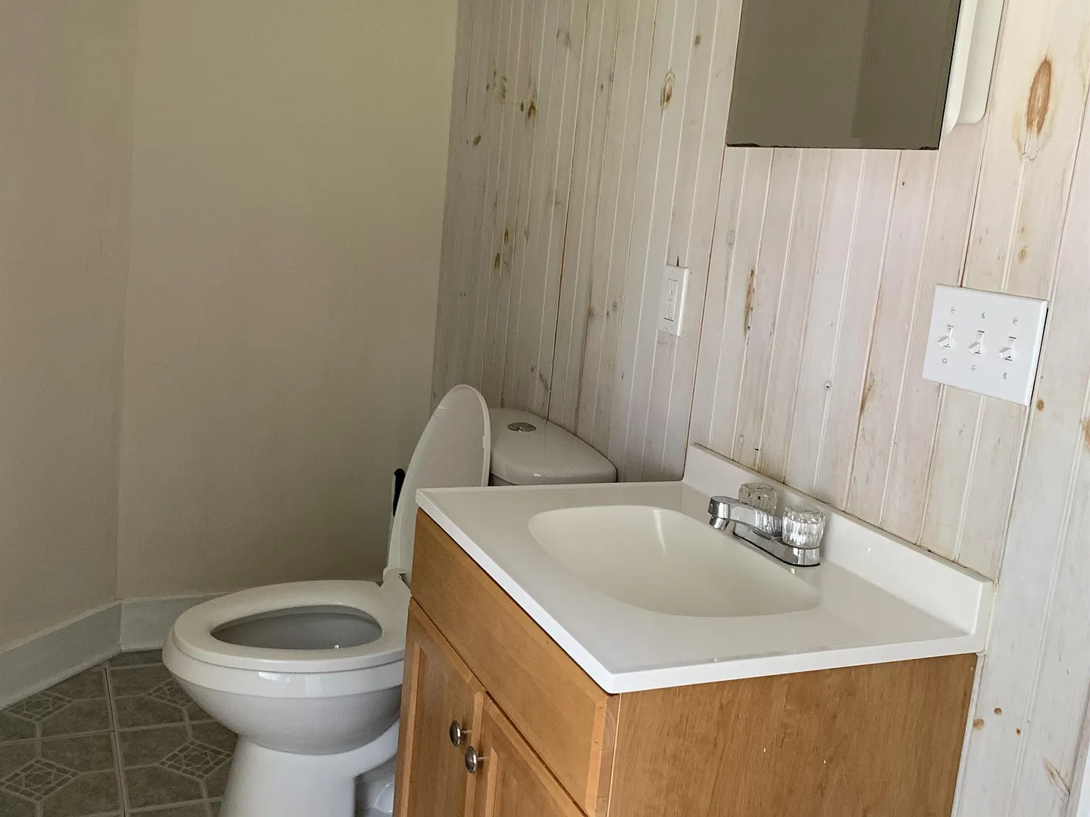 192 W 8th St - 1 — Photo 3