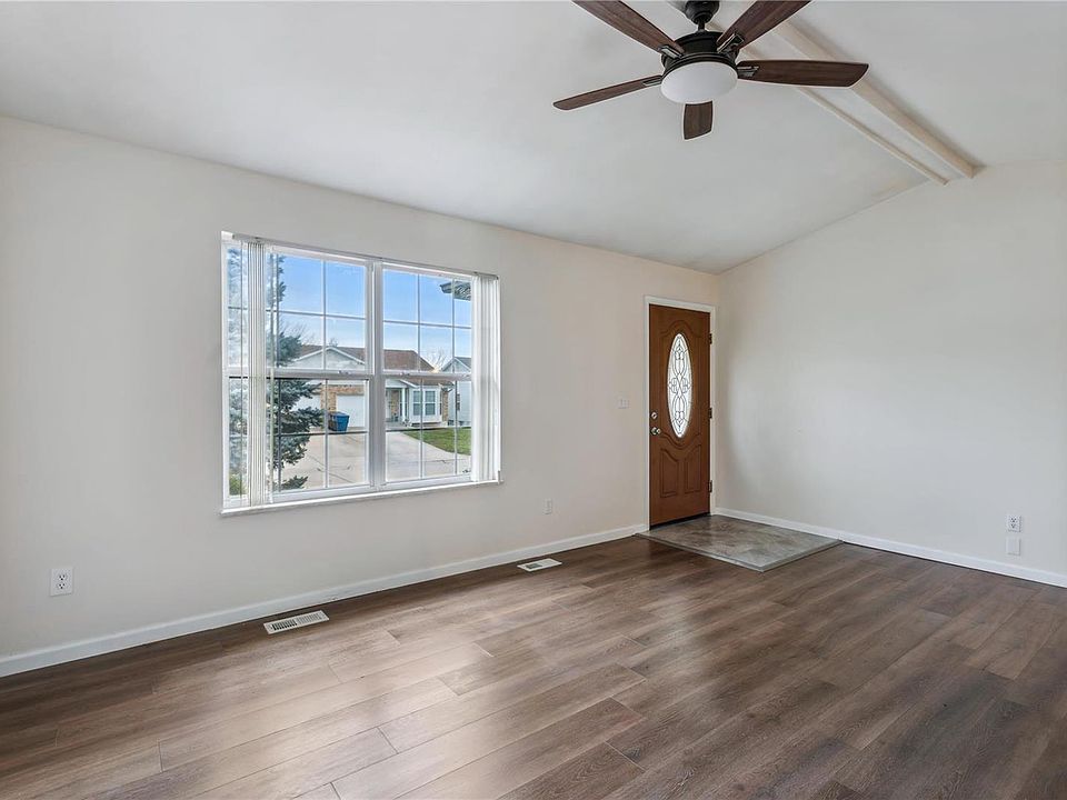 1737 Summergate Estates Dr, Saint Charles, MO 63303 Zillow