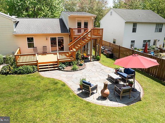2nd image of 5516 Berkley Manor Ln