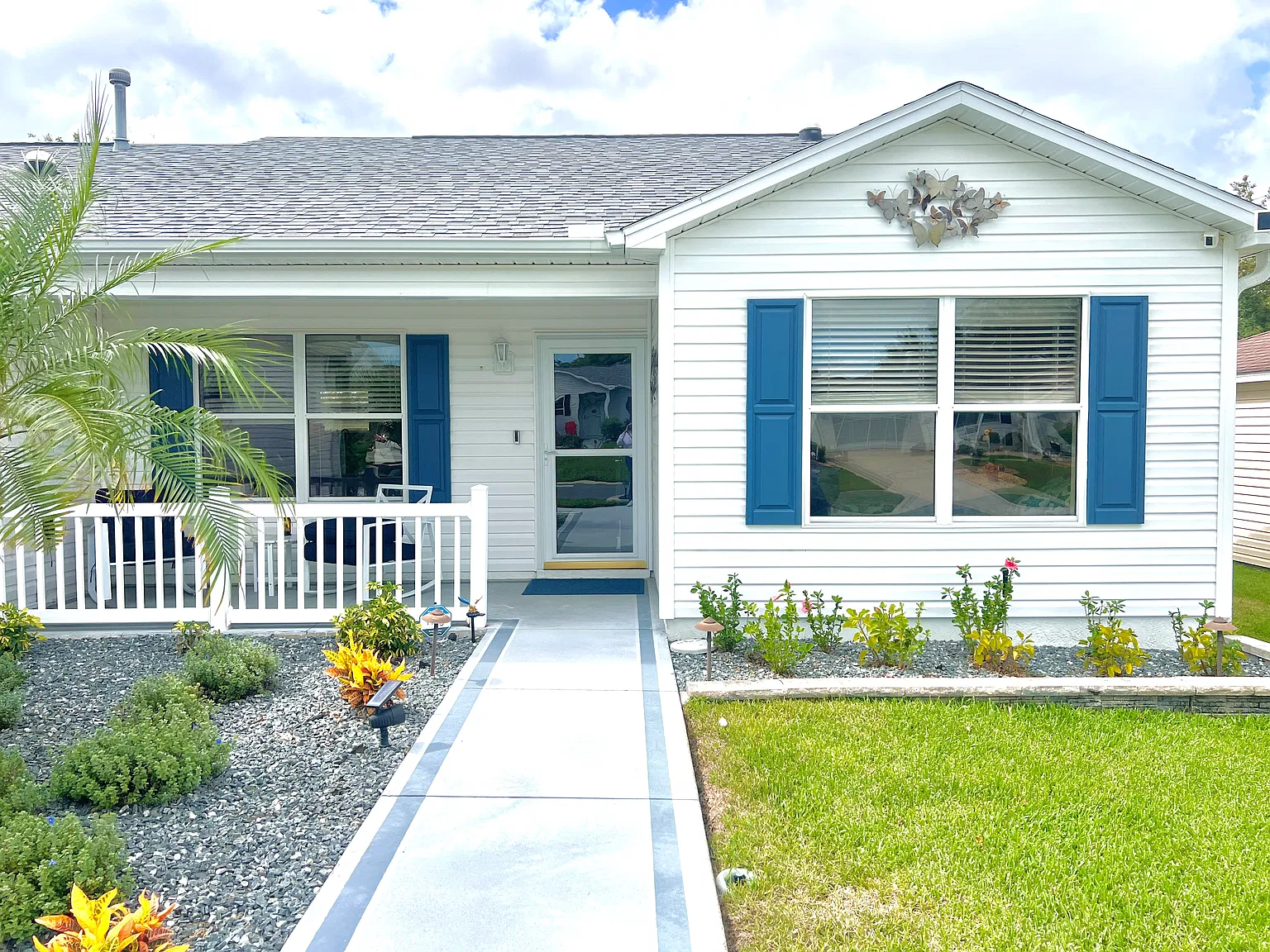 994 Kenova Avenue — Photo 3