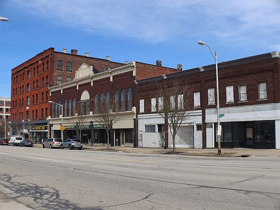 5th image of 1521 State St