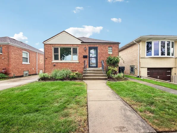 5724 S Sayre Ave, Chicago, IL 60638