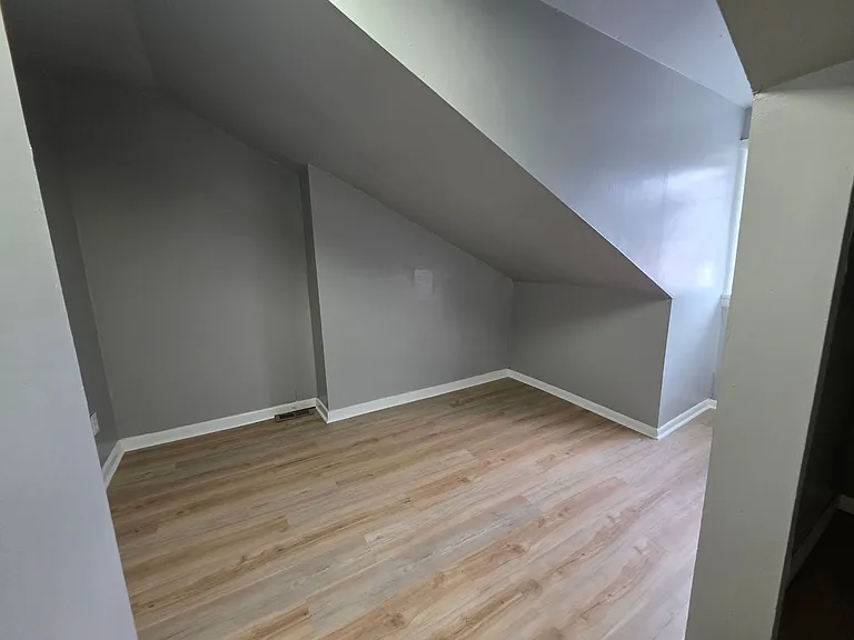 7 Roscoe St — Photo 22