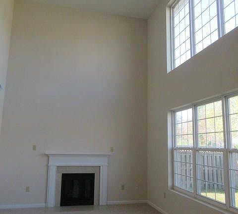 3rd image of 21697 Mainsail Dr