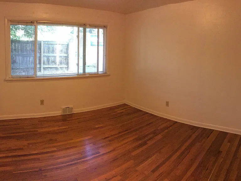 1525 Arapahoe — Photo 4