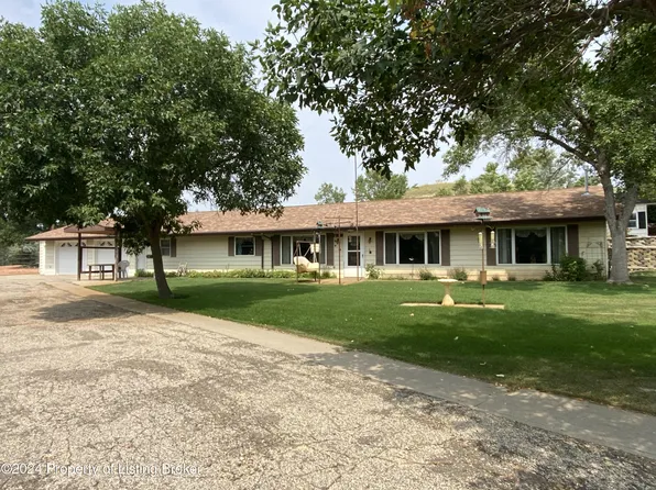 13387 County Road 354t, Fairview, MT 59221