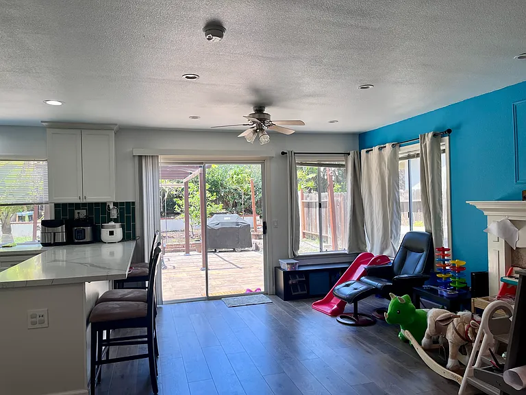 10056 Riverhead Dr — Photo 8