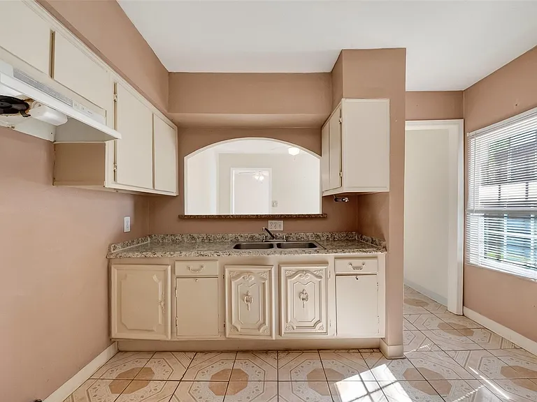 968 Garapan St — Photo 16