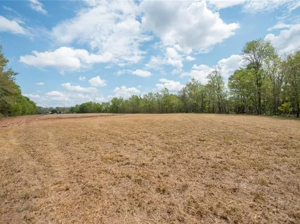 McKeithen Dr, Alexandria, LA 71303