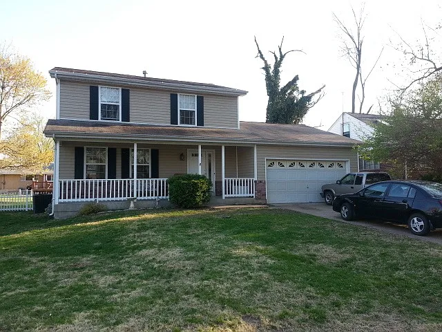 928 Murcia St photo 1