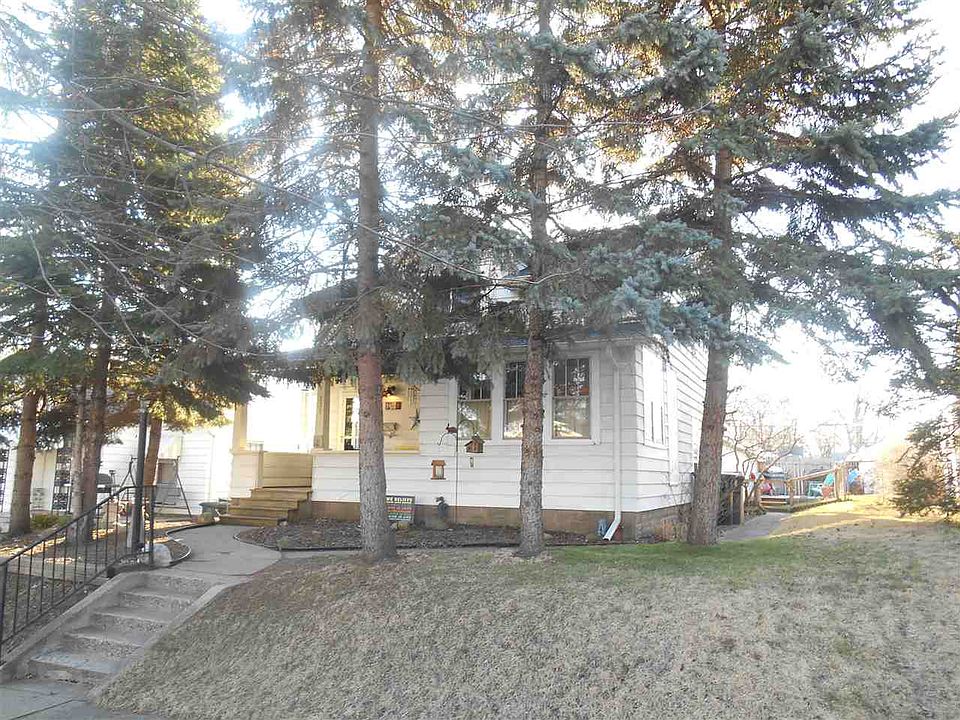 1st image of 737 S 32nd St