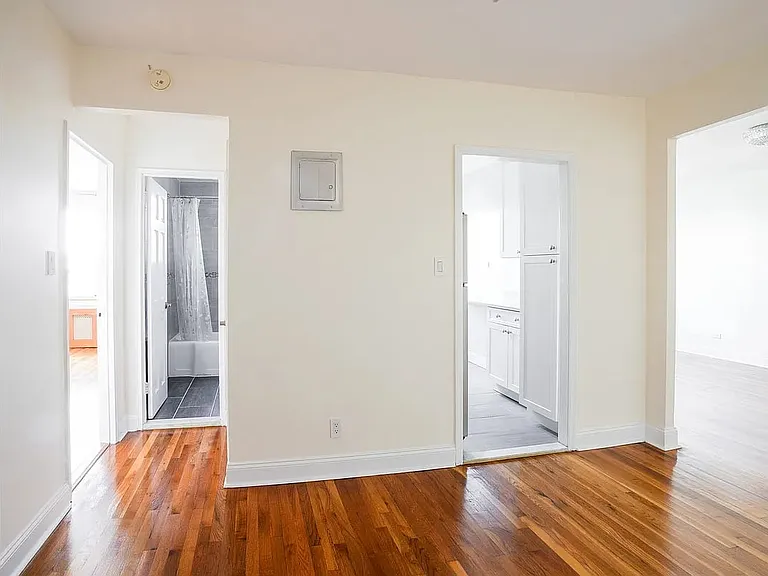 110-20 71st Ave #415 — Photo 4