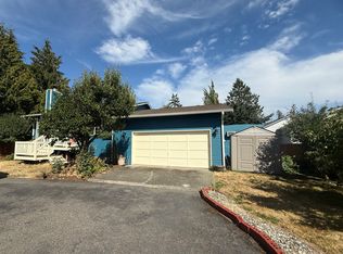8001 NE 145th St, Kirkland, WA 98034