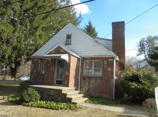 27 Colfax Ave, Wanaque, NJ 07465