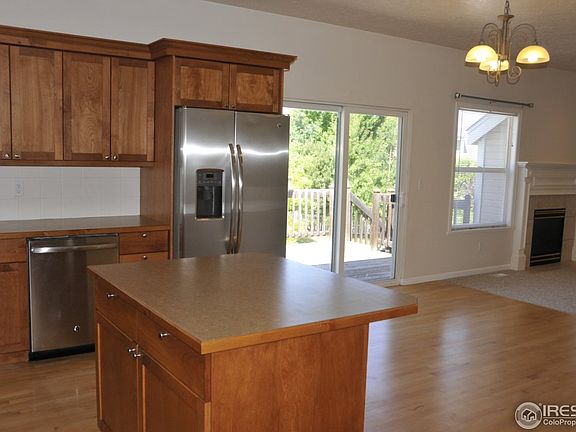4th image of 215 54th Ave