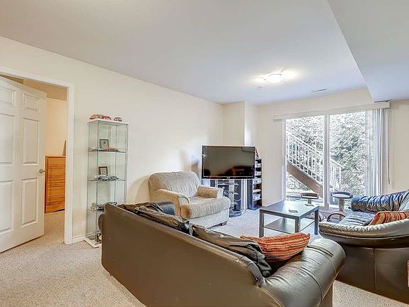 3rd image of 1108 Riverside Close #14