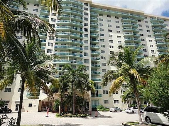 2nd image of 19390 Collins Ave APT 122A